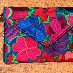 Floral Multicolor Clutch